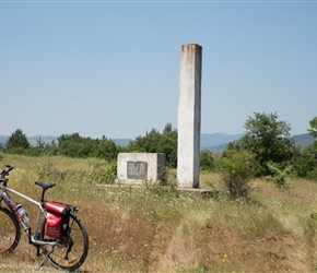 Partisan monument